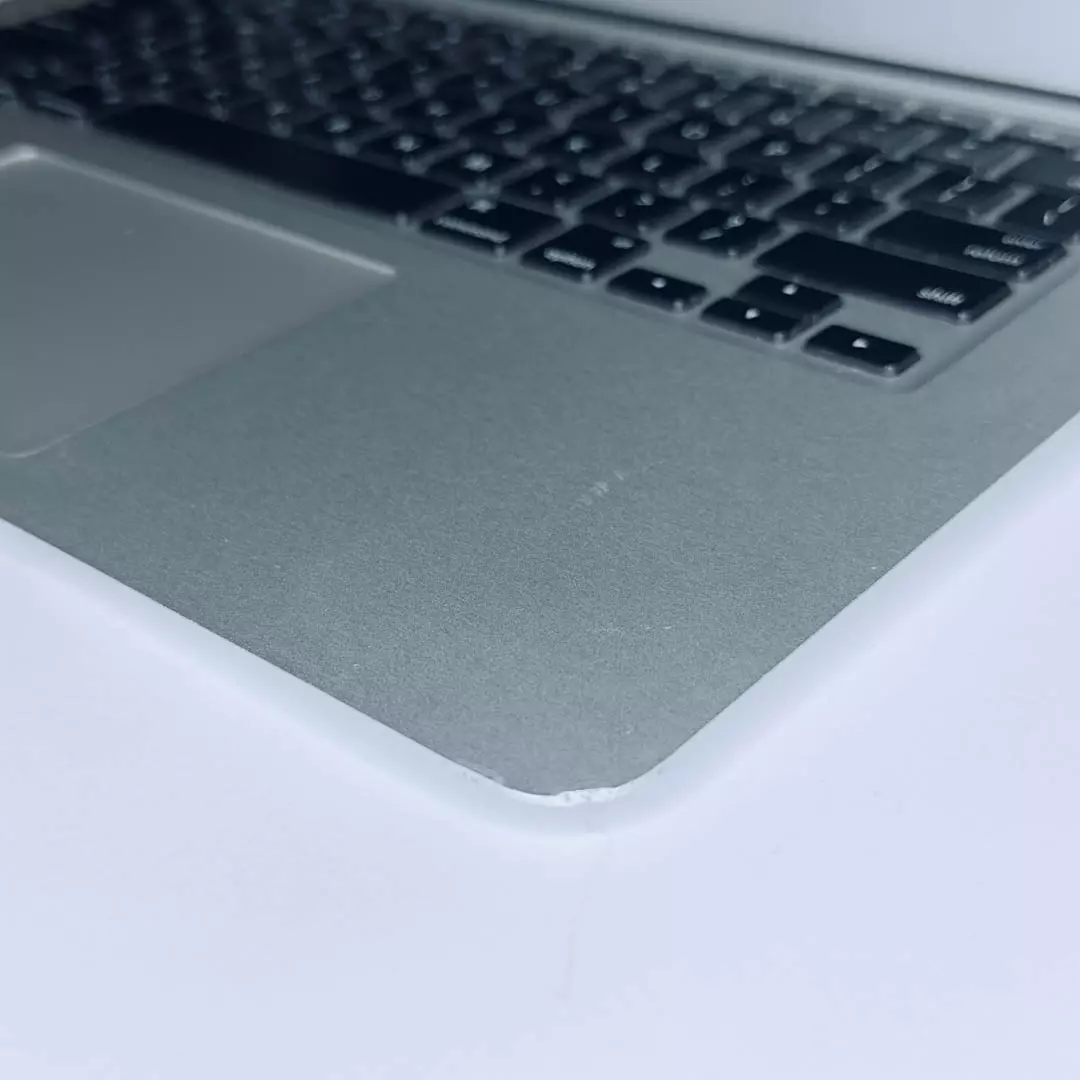 MacBook Air 13" Mid-2013 | 128GB - Image 3