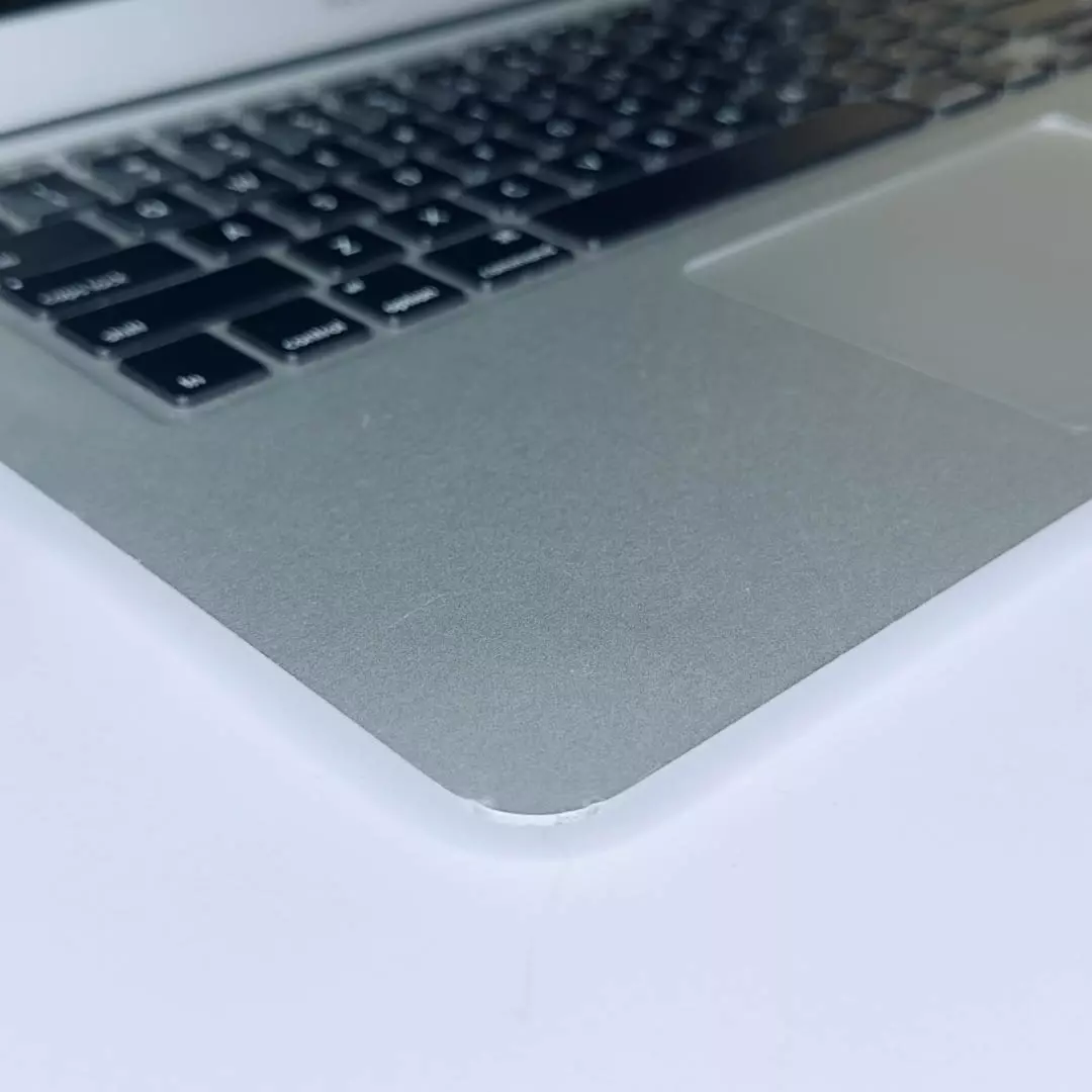 MacBook Air 13" Mid-2013 | 128GB - Image 2